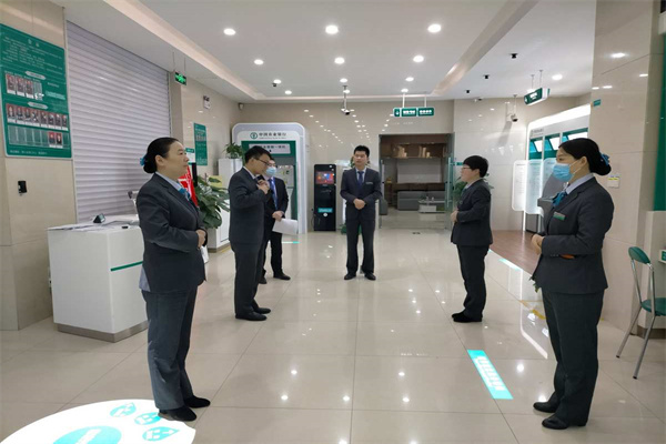 建发物业:2024年净利润同比下降3078% 拟每股派息015港元