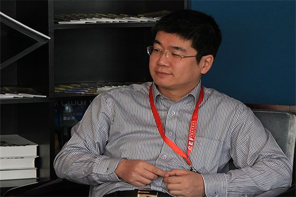 美元强压各路货币！汇市摆脱“美国经济大幅降温”担忧 欧元、澳元与英镑纷纷挫贬 人民币中间价骤降197基点